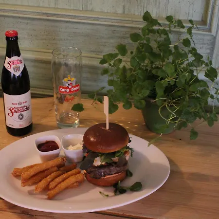 Alexandersbad Hotel 3*